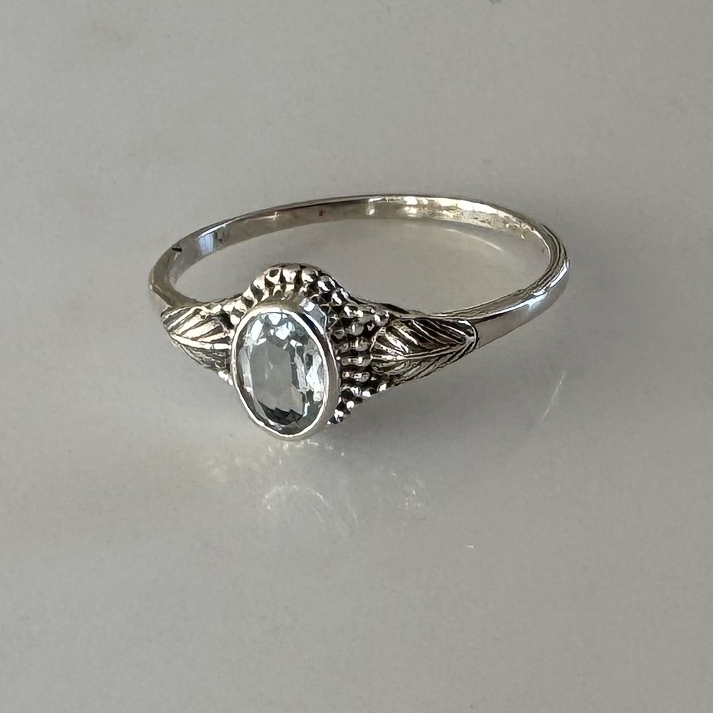 NWOT Sundance Seaview Garden Ring, Sky Blue Topaz, Sterling Silver